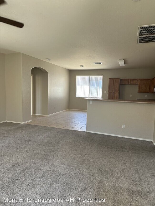 20979 E Desert Hills Blvd Queen Creek, AZ 85142 photo 4