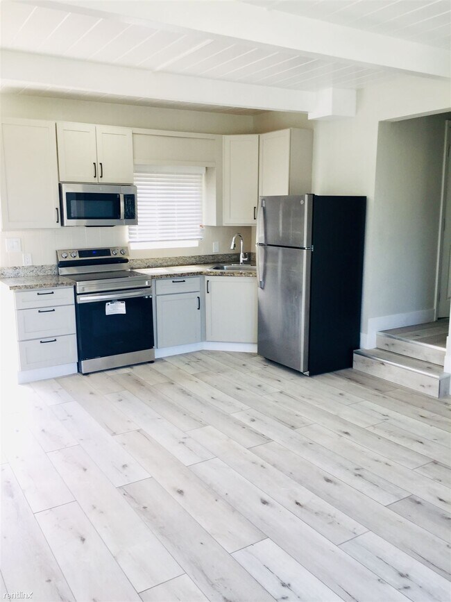3318 Elliot Street, Oakland, CA 94610 photo 2