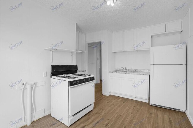 4912 Donnelly Avenue, Fort Worth, TX 76107 photo 5