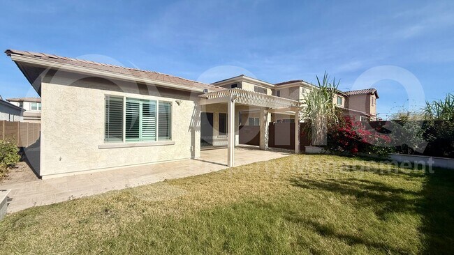3507 E Robin Ln Phoenix, AZ 85050