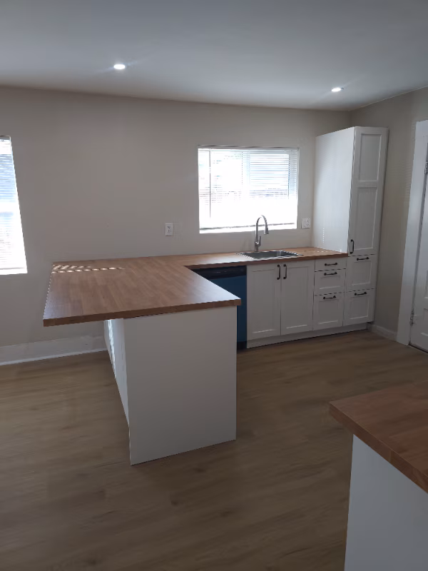 3728 Franklin Ave San Diego, CA 92113 photo 4