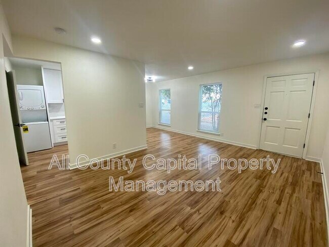 3438 Willowrun Dr Austin, TX 78704 photo 3