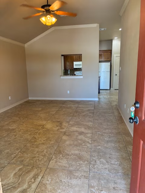 3301 Lineage Loop Killeen, TX 76549 photo 2