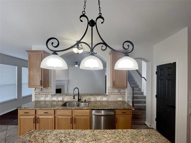 7850 Greenvalley Lane, Frisco, TX 75033 photo 5
