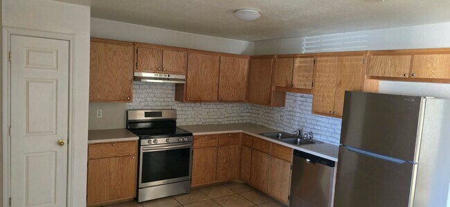 3302 Alicante Ct Killeen, TX 76542 photo 4