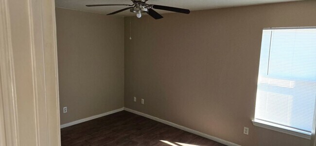 3302 Alicante Ct Killeen, TX 76542 photo 3