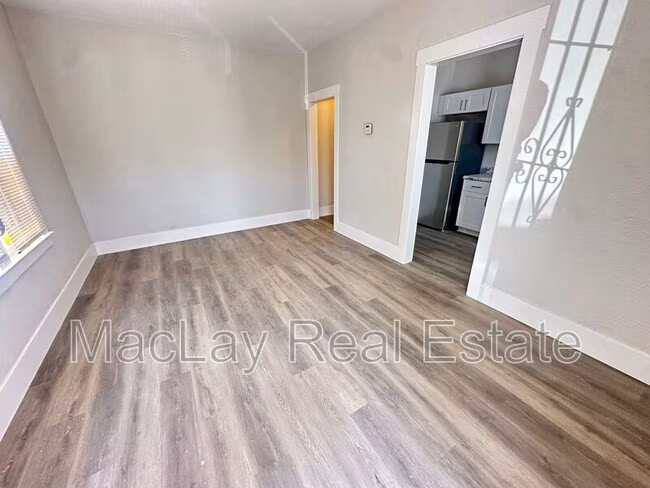 2032 W Adams St Phoenix, AZ 85009 photo 3