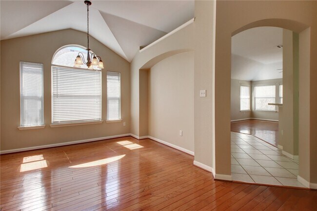 17808 Clare Morris Ln Pflugerville, TX 78660 photo 3