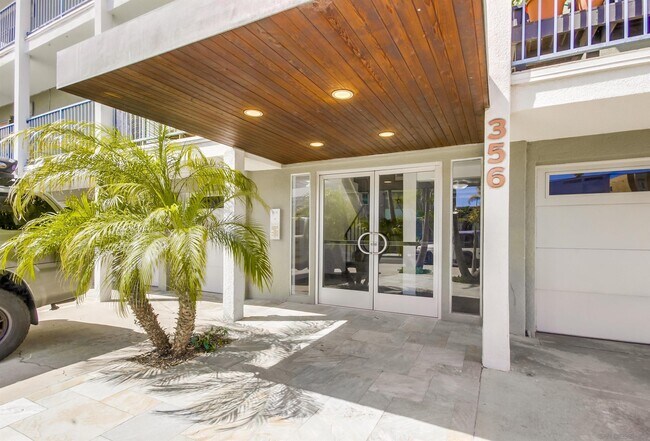 356 Playa Del Norte St San Diego, CA 92037 photo 3