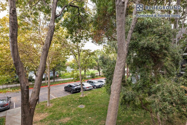 600 Park View Dr Santa Clara, CA 95054 photo 5