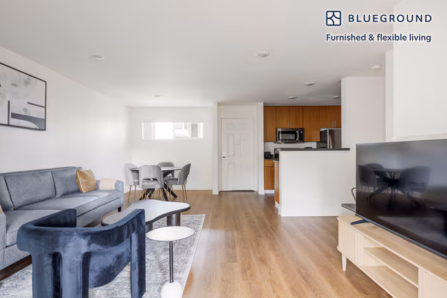 600 Park View Dr Santa Clara, CA 95054 photo 3