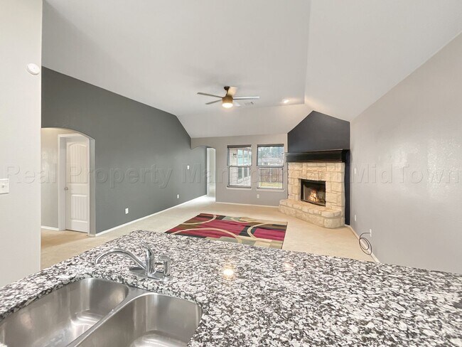 2053 Leonard Ranch Road, Fort Worth, TX 76134 photo 5
