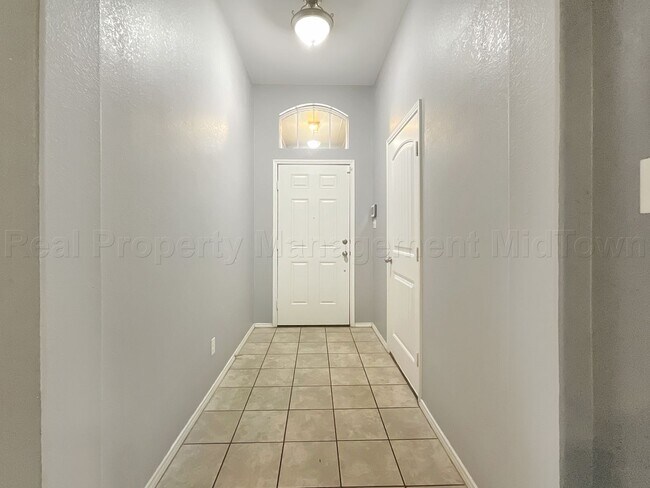 2053 Leonard Ranch Road, Fort Worth, TX 76134 photo 3