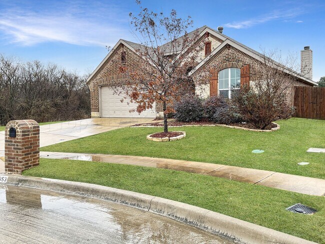 2053 Leonard Ranch Road, Fort Worth, TX 76134 photo 2