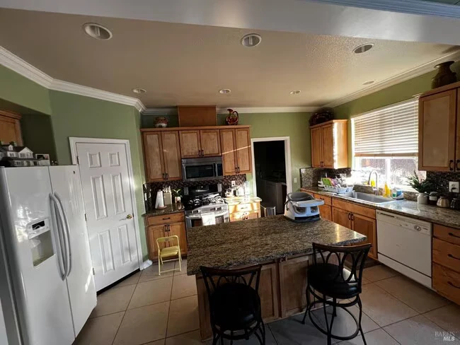 40 Curtis Ct Bay Point, CA 94565 photo 5