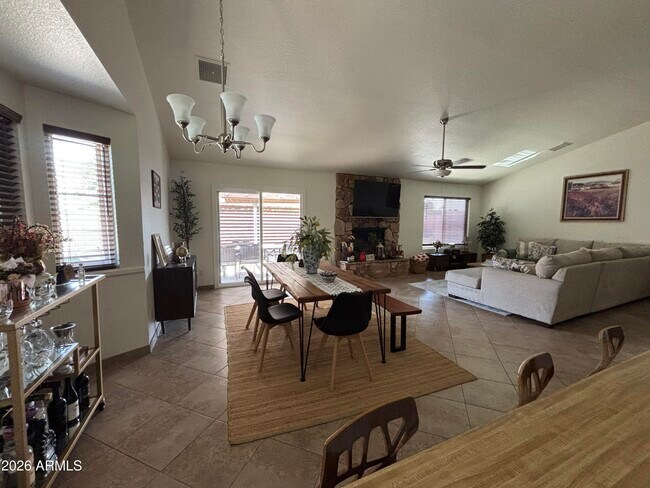 11322 N 69th Dr Peoria, AZ 85345 photo 4