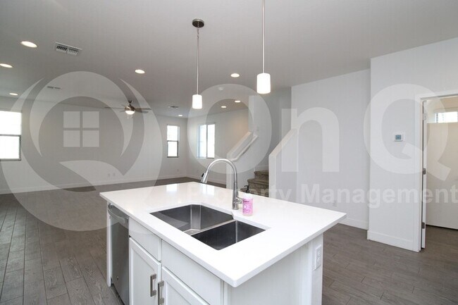 4218 South 58th Lane, Phoenix, AZ 85043 photo 4