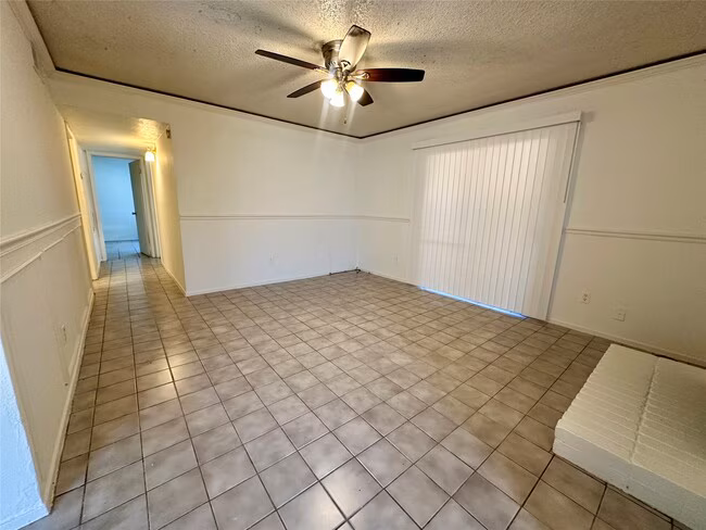 11506 Meadow Pines Court, Stafford, TX 77477 photo 2