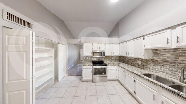 5136 E Evergreen St Mesa, AZ 85205 photo 5