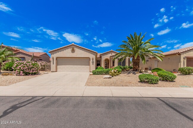15448 W Moonlight Way Surprise, AZ 85374 photo 2