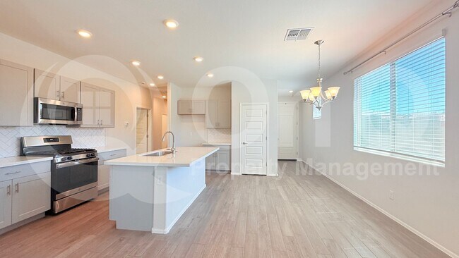 14664 W Valentine St Surprise, AZ 85379 photo 5