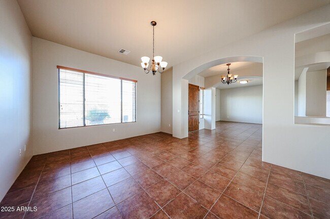 15225 W Frontier Dr Surprise, AZ 85387 photo 5