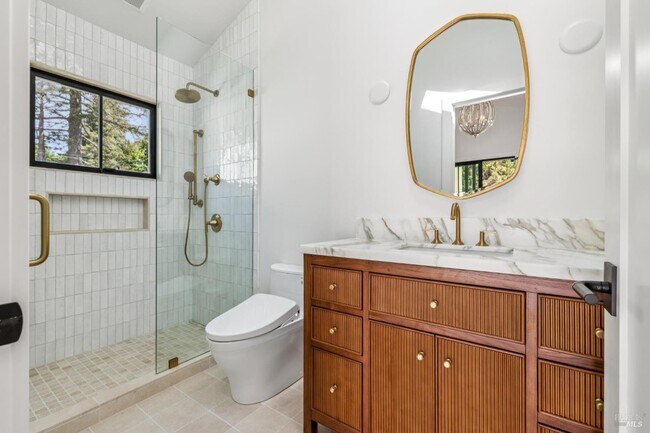 233 Monte Vista Ave Larkspur, CA 94939 photo 2