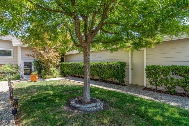 53 Janin Pl Pleasant Hill, CA 94523 photo 2