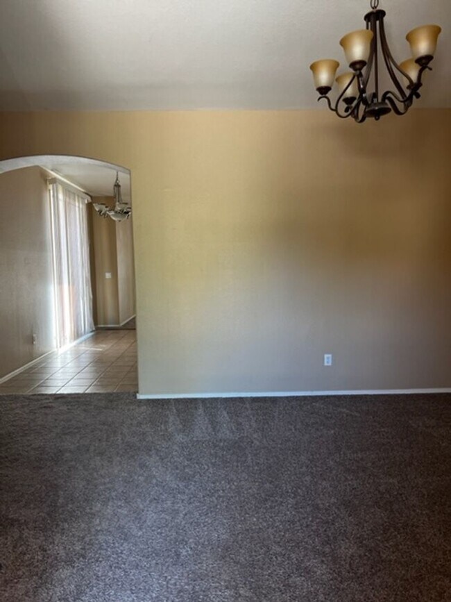 4 BEDROOM HOME IN POWER RANCH photo 2