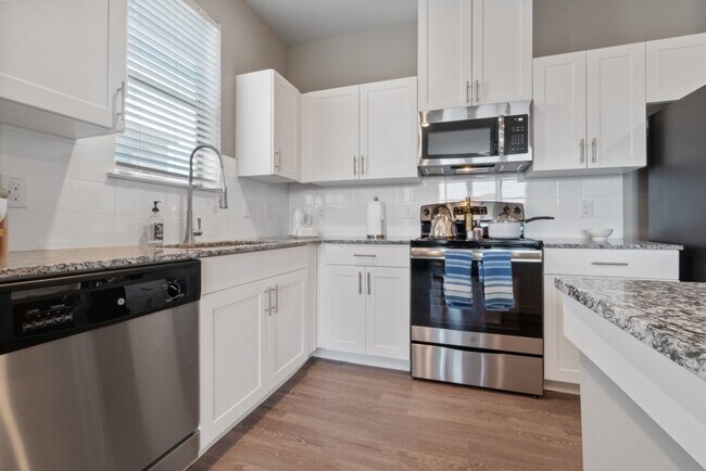 Park Place Apartments photo 3