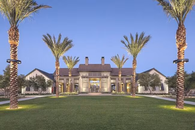 2211 W Chisum Trl Phoenix, AZ 85085 photo 5
