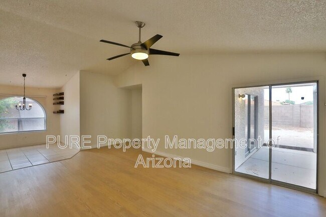 15810 S 30th St photo 5