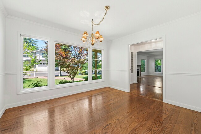 1825 White Oak Dr Menlo Park, CA 94025 photo 5