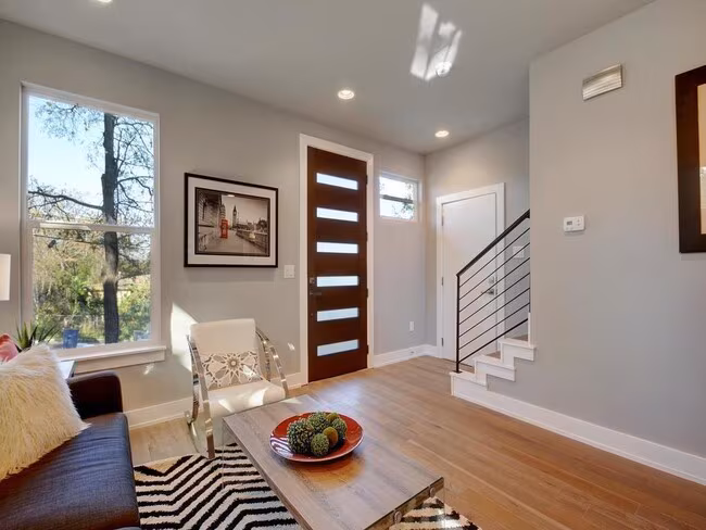 5308 Downs Dr Austin, TX 78721 photo 5