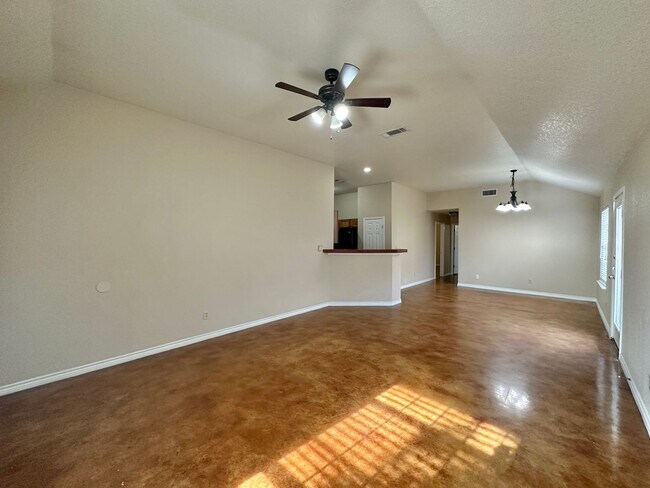 2005 Charleston Ct Killeen, TX 76542 photo 3