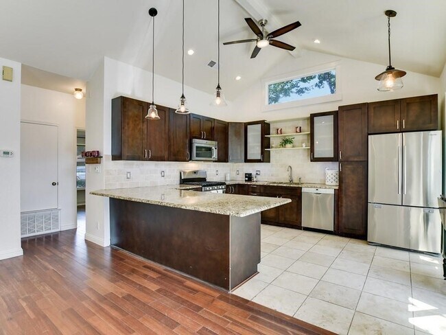 509 Purple Sage Dr Round Rock, TX 78681 photo 4
