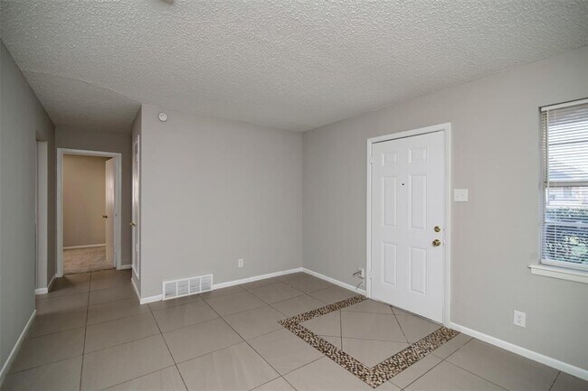 502 Brown Street, Waxahachie, TX 75165 photo 5