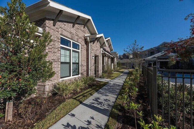 2760 County Rd 94 Pearland, TX 77584 photo 2