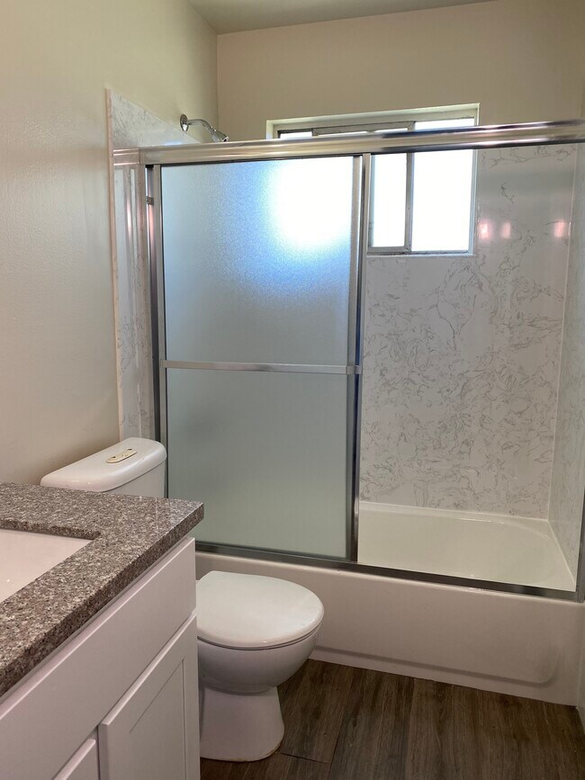 258 Pamela Dr Mountain View, CA 94040 photo 4