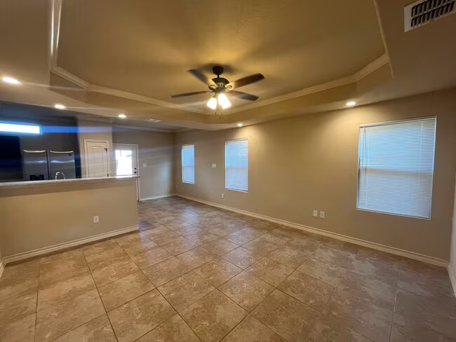 13910 ANNA'S Way San Antonio, TX 78233 photo 2
