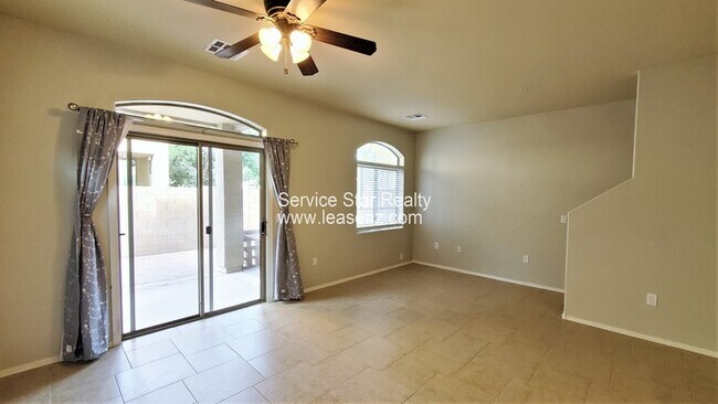 1350 S Greenfield Rd Mesa, AZ 85206 photo 2