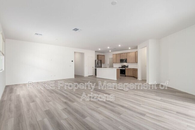 17614 W Oberlin Way photo 3