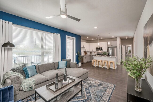 1599 Brittmoore Road, Houston, TX 77043 photo 5