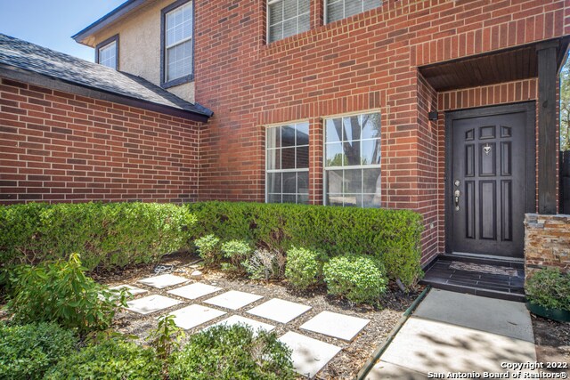 9759 Bronson Creek San Antonio, TX 78251 photo 3
