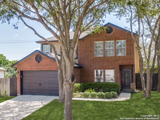 9759 Bronson Creek San Antonio, TX 78251 photo 2