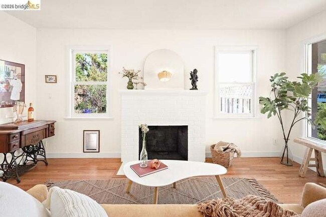 737 Dartshire Way Sunnyvale, CA 94087 photo 2