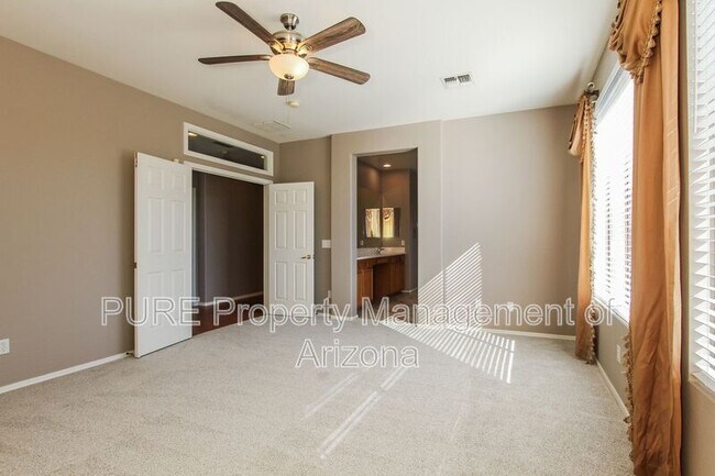 42913 N Voyage Trl photo 5