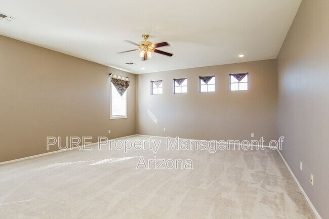 42913 N Voyage Trl photo 2