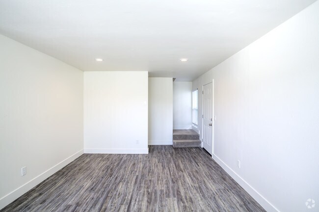 Hilltop Townhomes photo 4