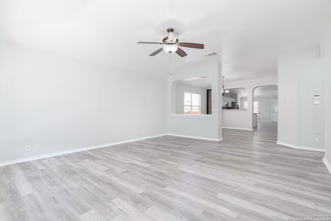 622 Leopard Hollow San Antonio, TX 78251 photo 3